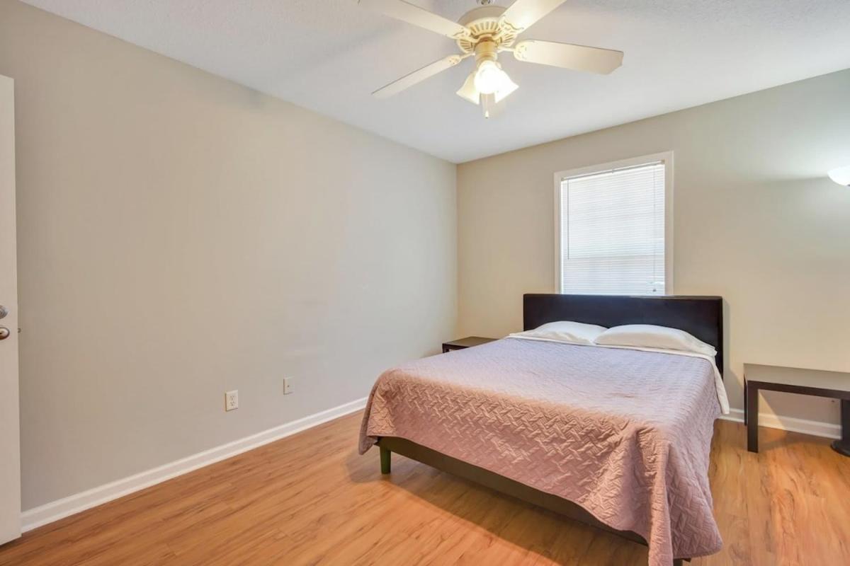 Charming Gray Home- 5 Mins From Gsu! Statesboro Kültér fotó