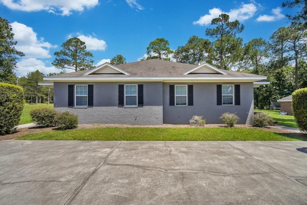 Charming Gray Home- 5 Mins From Gsu! Statesboro Kültér fotó