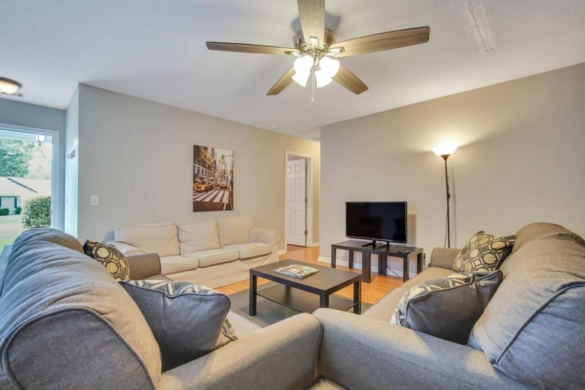 Charming Gray Home- 5 Mins From Gsu! Statesboro Kültér fotó
