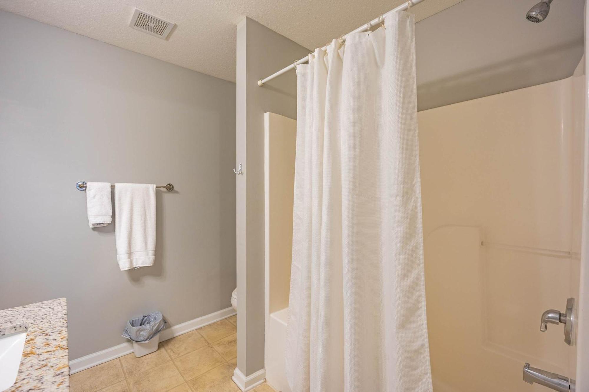 Charming Gray Home- 5 Mins From Gsu! Statesboro Kültér fotó
